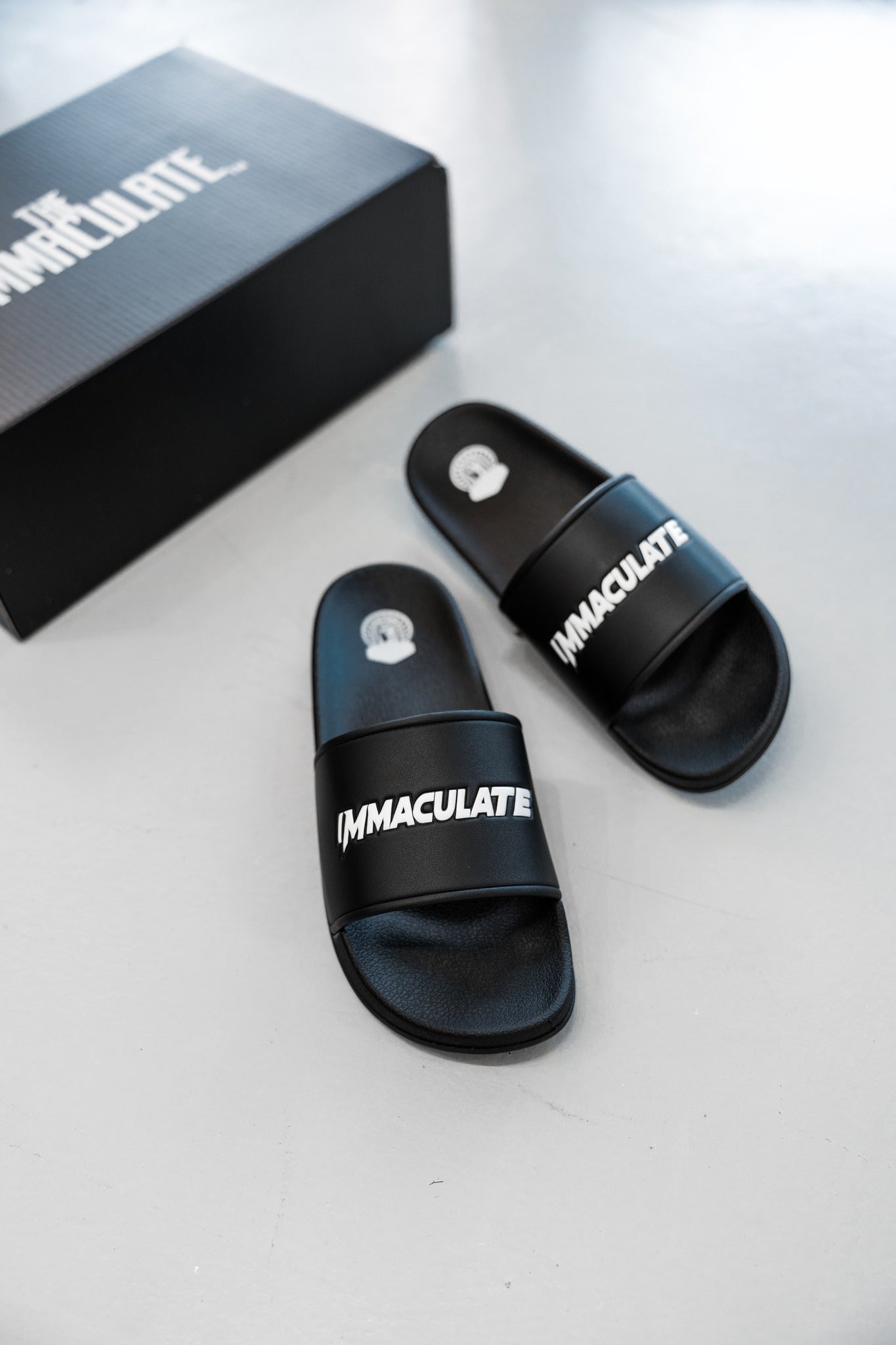 Monochrome Slides