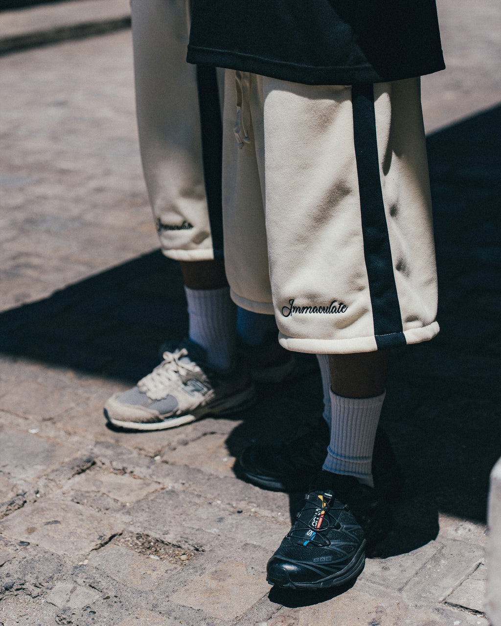 Eskritura Off White Sweatshorts SS25 Memoria Sagrado