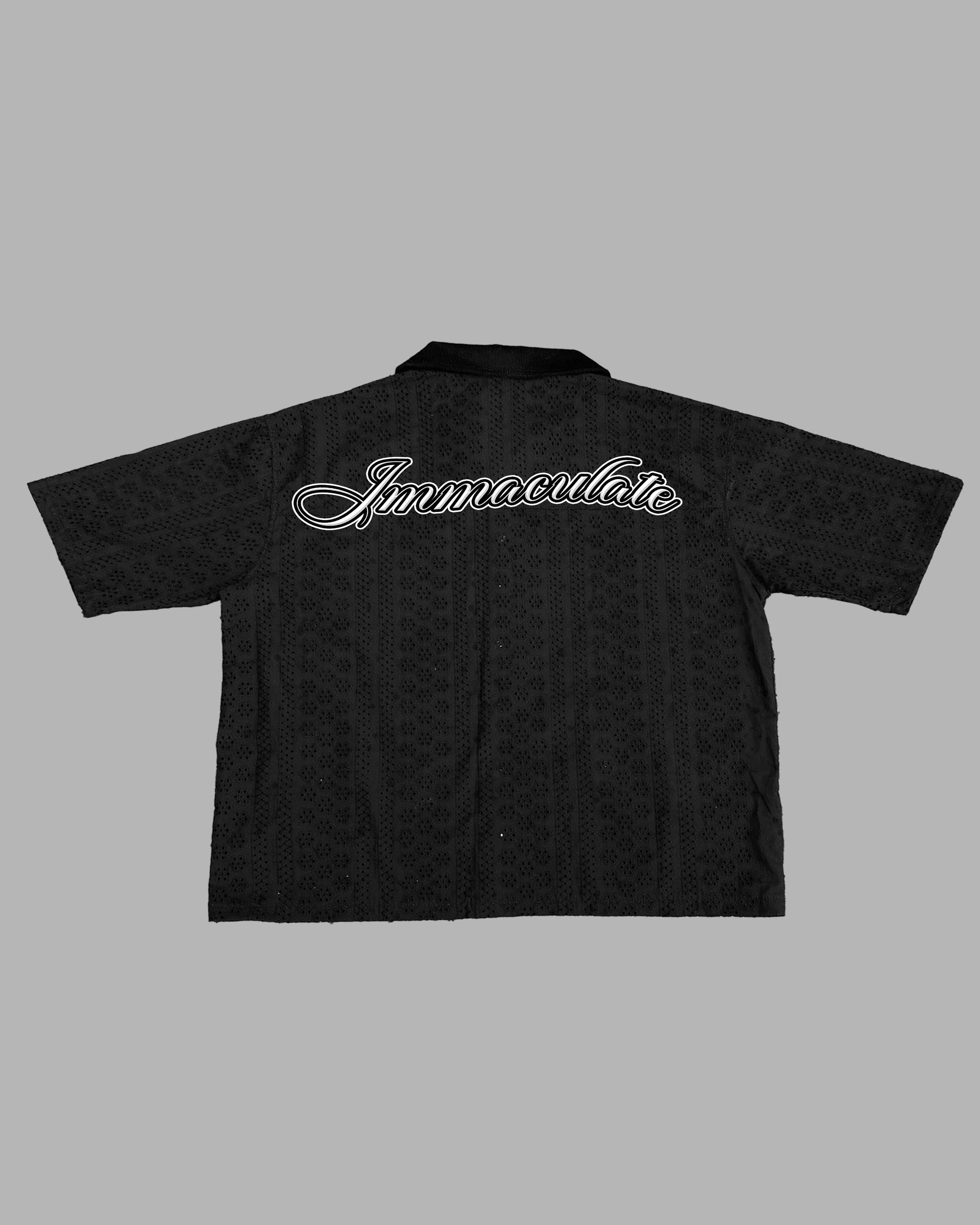 Cariñoso Buttondown SS25 Memoria Sagrado