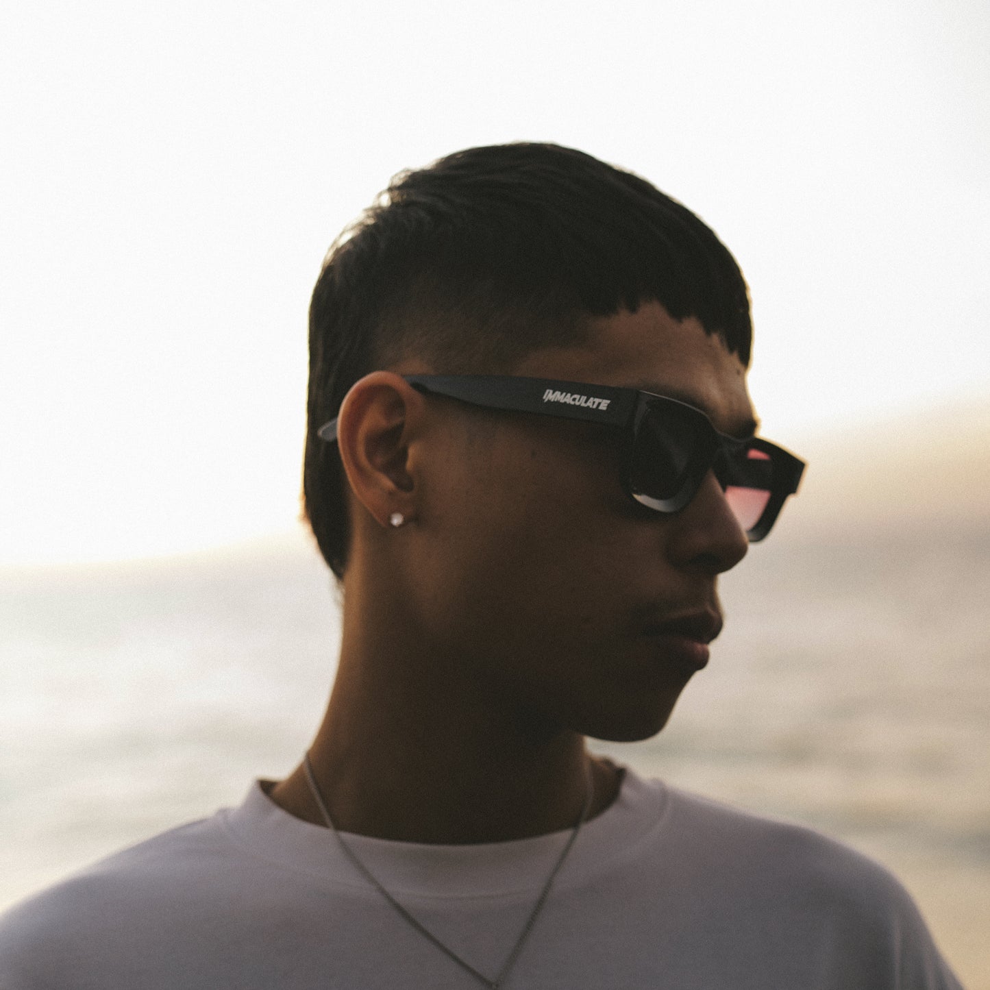 Monochrome Wayfarer