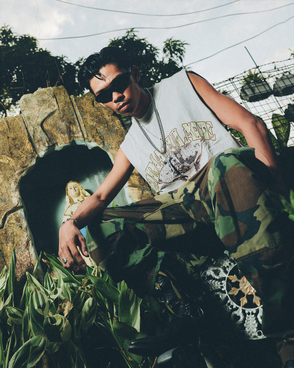 Combat Hesu Kristo Cut off Tee